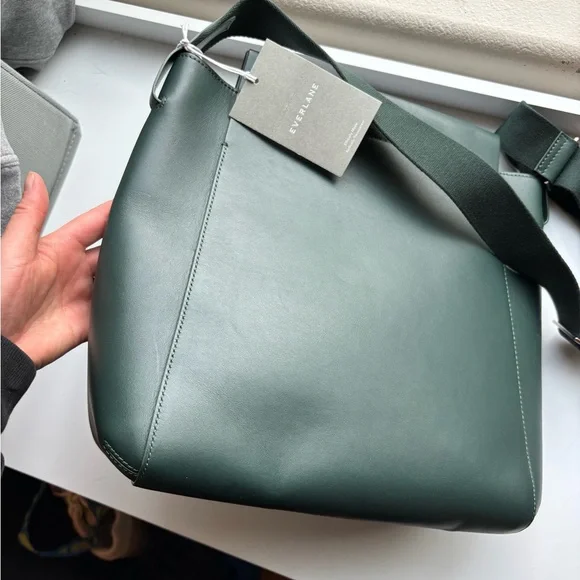 NWT Everlane The Form Shoulder Bag - Picture 13 of 13